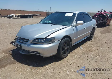 2002 Honda Accord 3.0 Ex from USA, damaged, VIN 1HGCG16542A037388